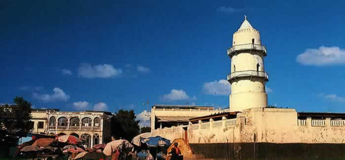 Mosquée Place Mahmoud Harbi